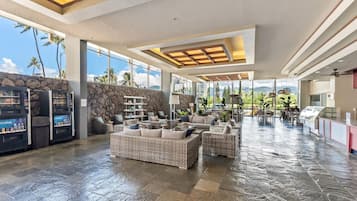 Apartment, Balcony, Canal View | Lobby