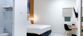 馬蘭美丹科德克斯飯店