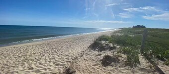 Poolside Family Retreat Close to the Beach