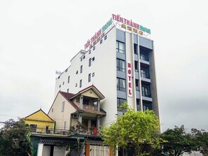 Exterior - Tien Thanh Hotel (Hung Nguyen)