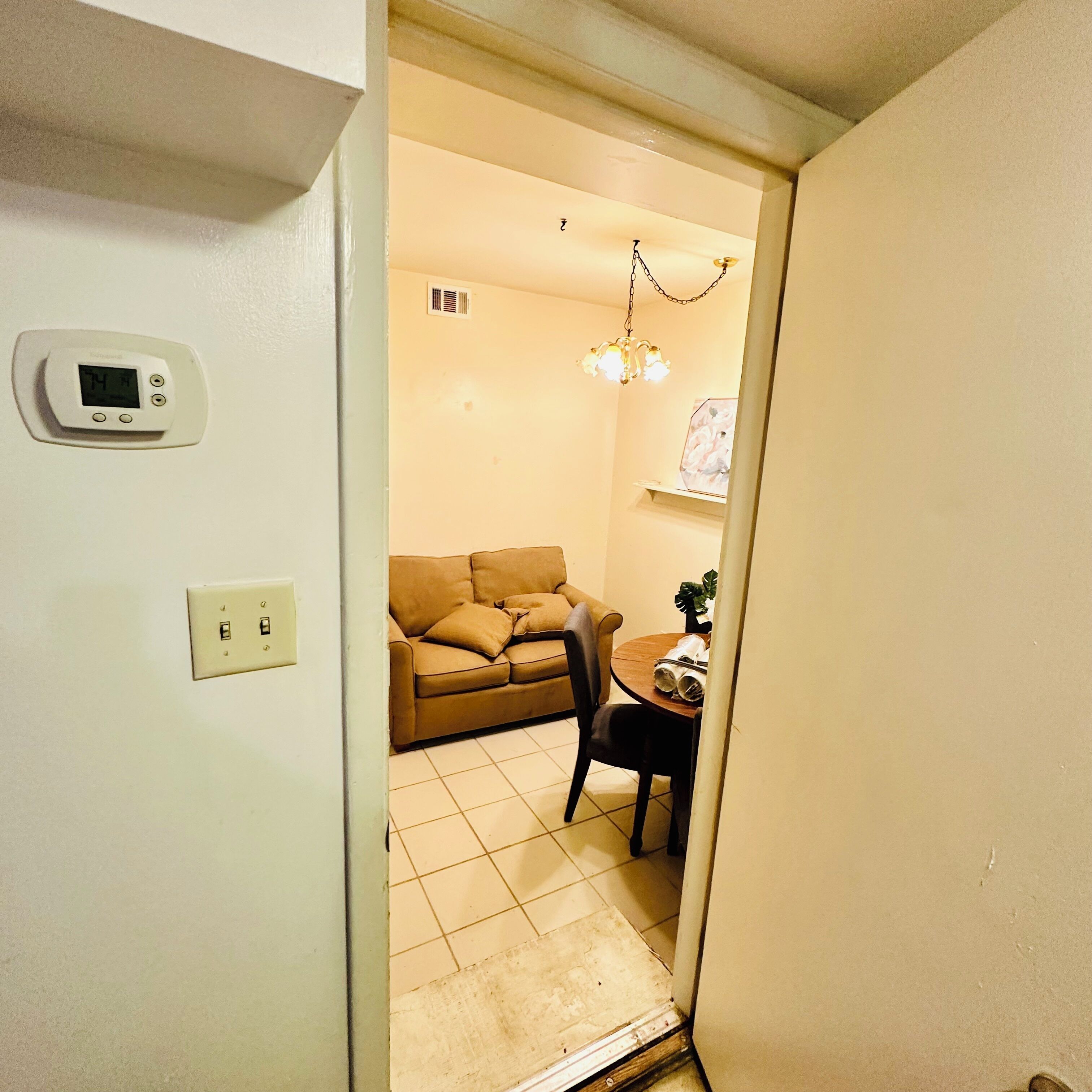 Cozy Condo 2 - Adorable 3-bedroom Townhome With Ac In Niceville - Niceville, FL
