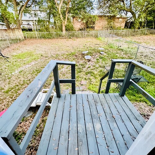 Cozy Condo 2 - Adorable 3-bedroom townhome with AC in niceville