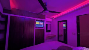 3 bedrooms, desk, iron/ironing board, free WiFi - MADERO A" HOUSE. ZONA ROMANTICA PV. A SPACIOUS, COZY, CENTRALLY LOCATED APARTMENT (Puerto Vallarta)