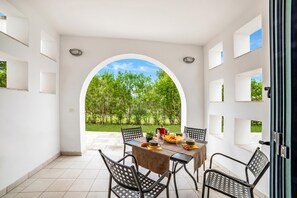 Dining - Beach in 5 min | Pool Access | n.57, Otranto, Italy (Otranto)