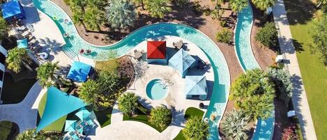 Piscine intérieure, piscine extérieure