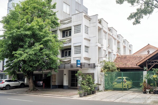 Exterior - Rehat at Gania Hotel Bandung (Bandung)