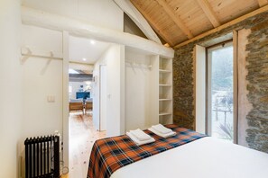 3 bedrooms, iron/ironing board, Internet, bed sheets - GuestReady - Peaceful Retreat in Caminha (Caminha)