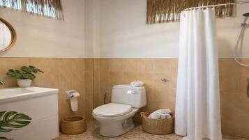 Handtücher, Seife, Toilettenpapier