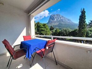 Outdoor dining - Apartment Rilić by Interhome (Zaostrog)