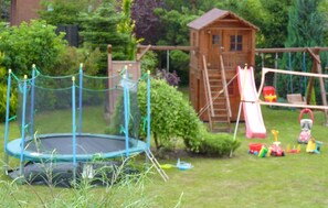 Children’s area - 3 bedroom pet friendly home in Jezierzany (Jezierzany)