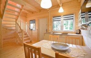 Fridge, stovetop, dishwasher, cookware/dishes/utensils - Cozy home in Pobierowo with WiFi (Pobierowo)