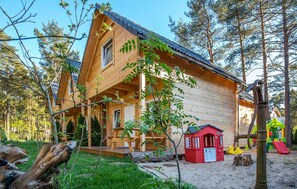Children’s area - Gorgeous home in Pobierowo with WiFi (Pobierowo)