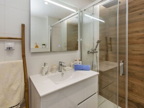 Towels - Apartment Gudrum by Interhome (La Pineda)