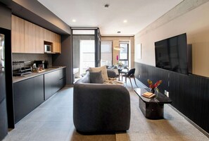 TV, offices - Loft Moderno con Balcón y Vista Icónica (Mexico City)