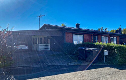 Gorgeous home in Gullringen with ethernet internet