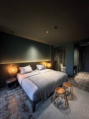 Chambre supérieure avec lits jumeaux, vue sur le parc | Minibar, coffre-fort, bureau