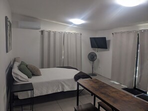 Studio, 1 Bedroom, Smoking, Patio - Tranquil Jungle Studio Retreat Near Del Coco Beach (Sardinal)