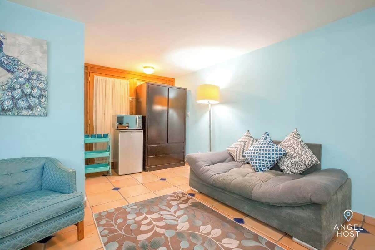 Microwave provided and plenty of space to store clothing.