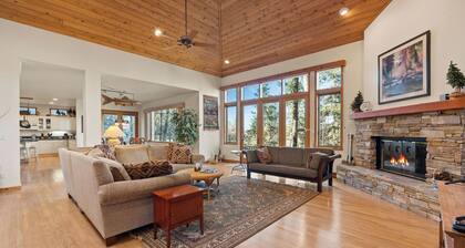 Bigfork Eagle Bend House - Spacious, Private & Serene - 4 Bdrm/4 Bthrm