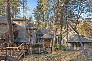 Exterior - Bigfork Eagle Bend House - Spacious, Private & Serene - 4 Bdrm/4 Bthrm (Bigfork)