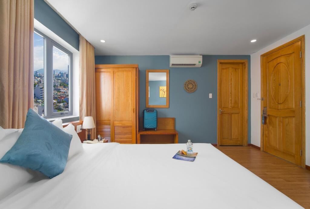 Basic Double Room, Non Smoking, Private Bathroom