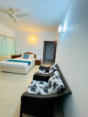 2 bedrooms, free WiFi, bed sheets, wheelchair access
