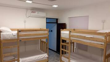 1 Bed in 12- Bed Mixed Dormitory | Free WiFi, bed sheets