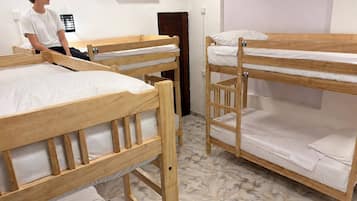 Free WiFi, bed sheets