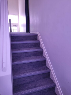 Interior - Modern 2BR Near Downtown & Expo Centre (Edmonton)