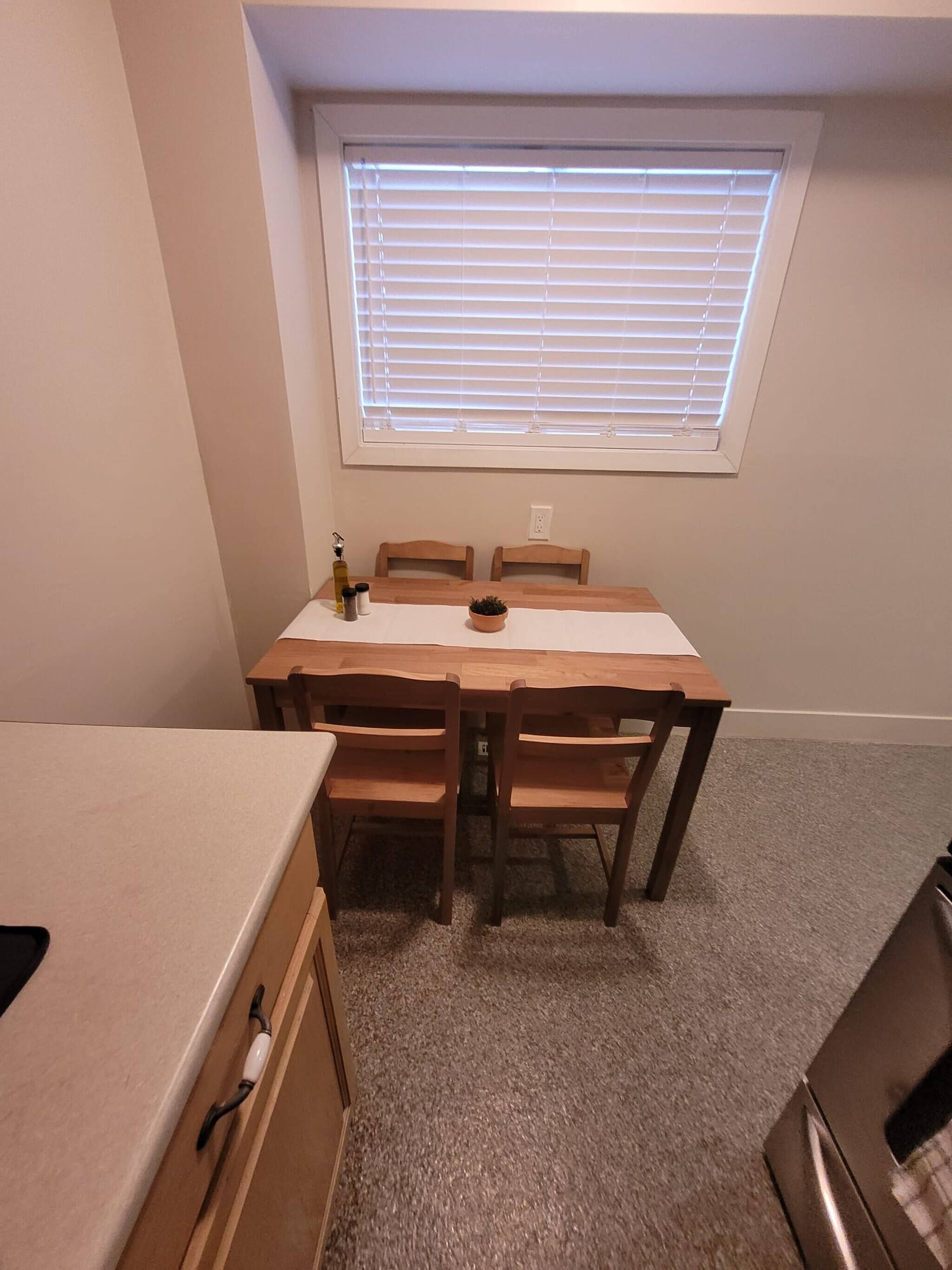 Apartment, 2 Bedrooms, Patio | Dining