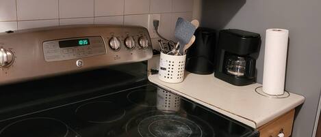 Apartment, 2 Bedrooms, Patio | Interior