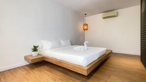 Premier Double Room | Minibar, in-room safe, individually decorated, individually furnished - The Palace Indochine Hotel (Siem Reap)
