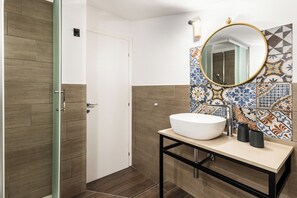 Shower, hair dryer, bidet, towels - Two Steps from the Sea UP (Gallina)