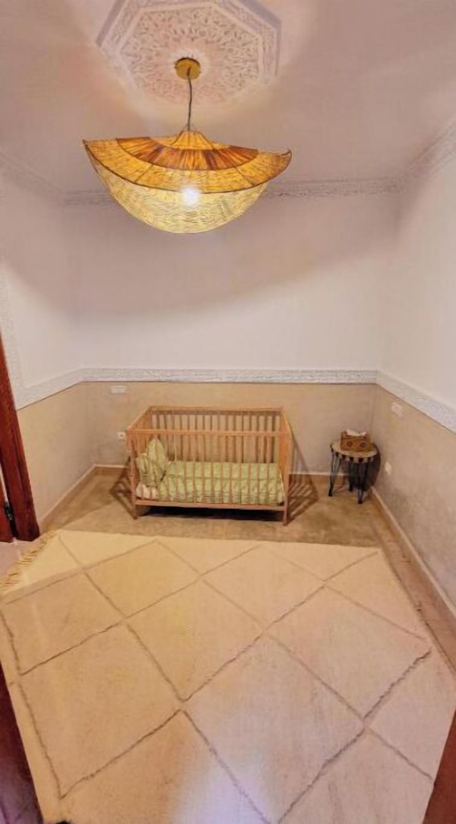 Chambre Économique, vue cour intérieure | Intérieur