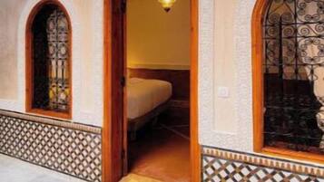 Comfort-Doppelzimmer, Poolblick | Innenbereich