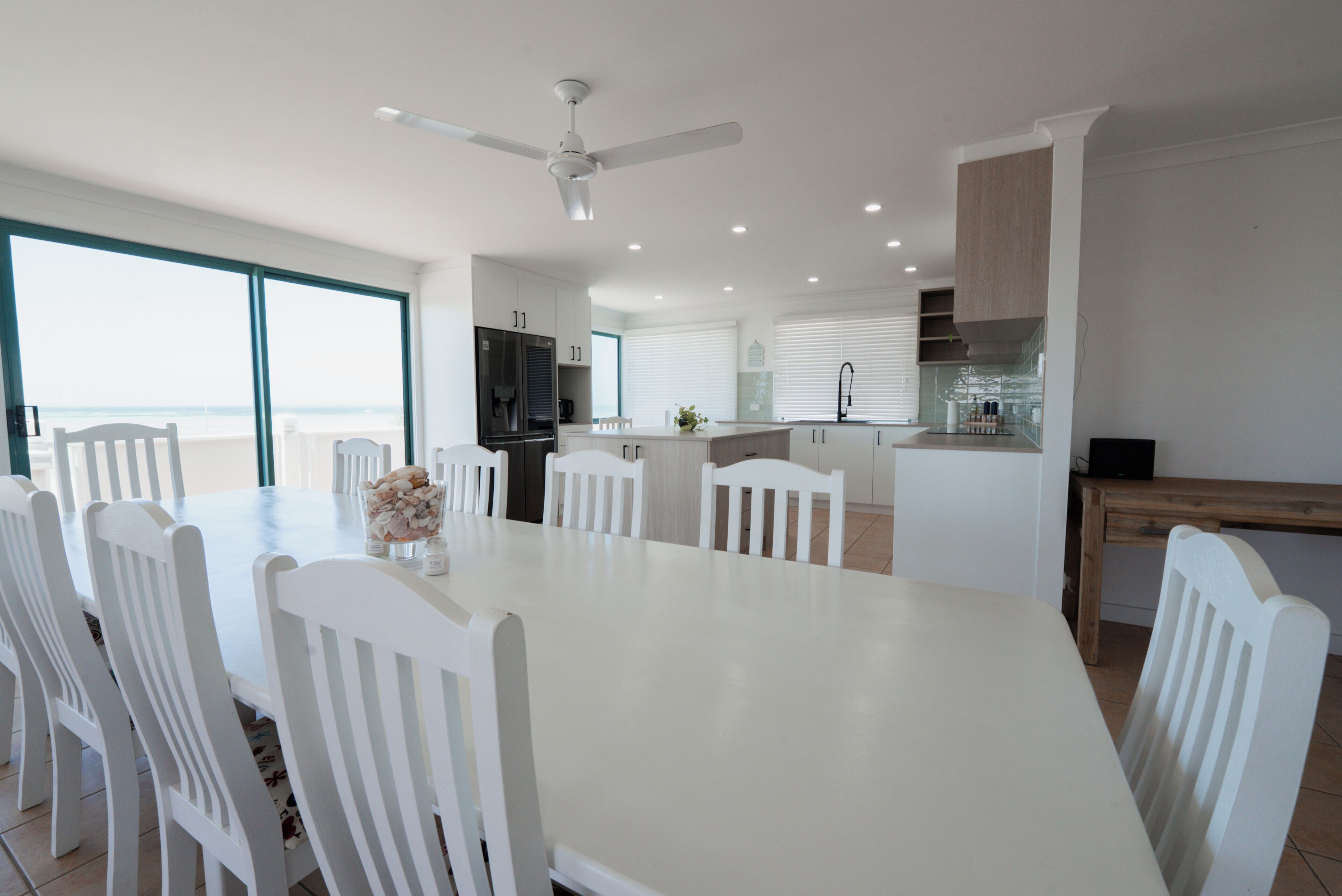 Royal Studio, Balcony, Ocean View | Dining