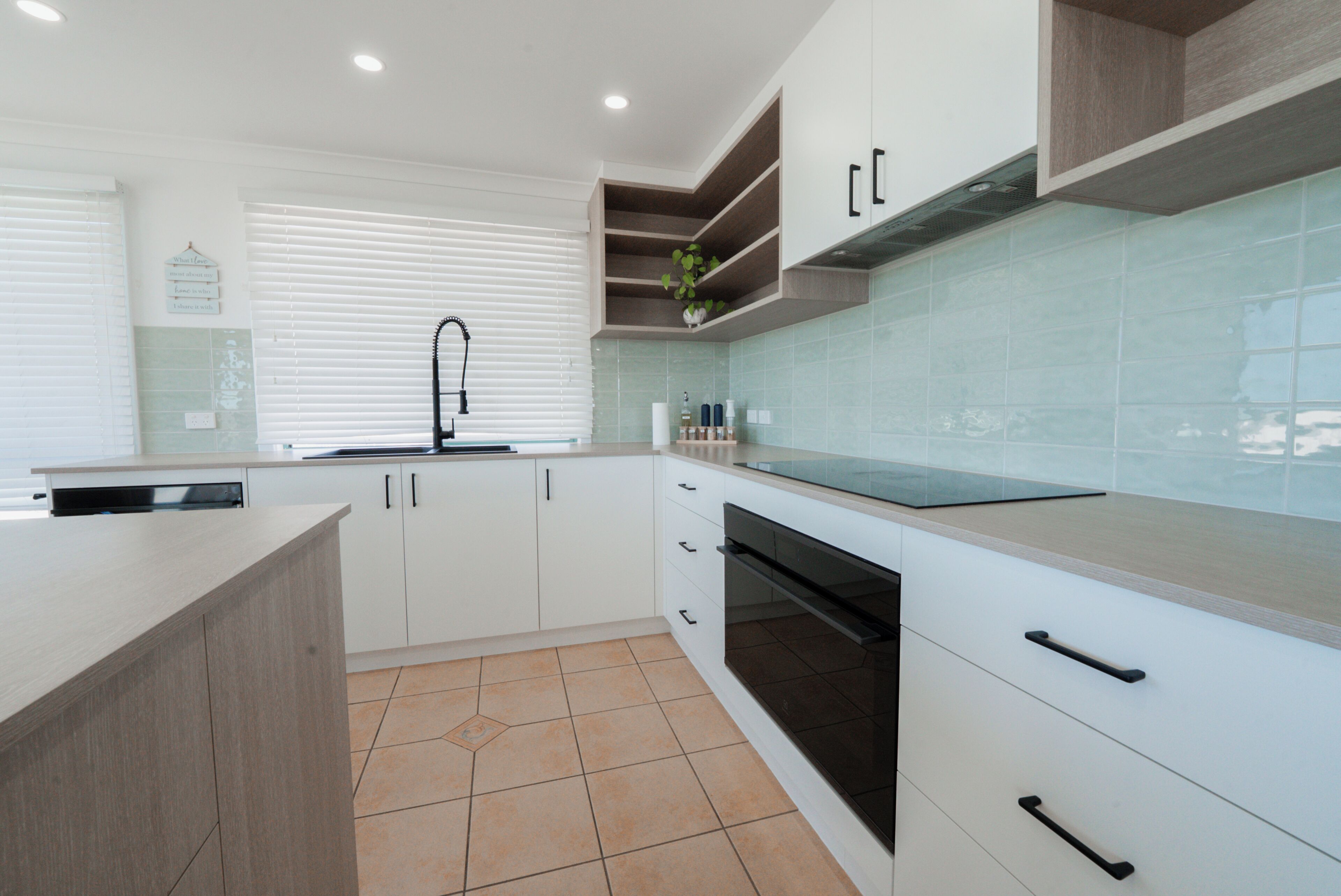 Royal-Studio, Balkon, Meerblick | Eigene Küche