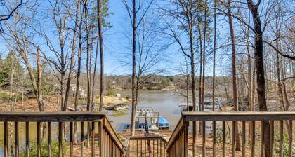 On-Site Lake Keowee Fun! Wooded Basecamp w/ Dock
