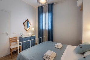 1 bedroom, iron/ironing board, WiFi, bed sheets - Marinella Seafront (Avola)
