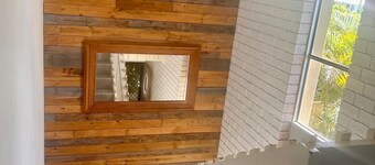 3 Large double Bedrooms with one shower