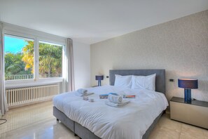 Standard Villa, Multiple Bedrooms, Refrigerator & Microwave (Lugano Lake view villa w. private) - Lugano Lake View Villa w. Private Pool (Lugano)