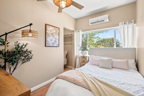 Cozy 2bedroom house in tranquil hot tub starry night fotest yoga safeprivate