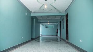 Double or Twin Room, Balcony, City View | Interior