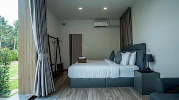 Deluxe Double Room, Balcony, Garden View