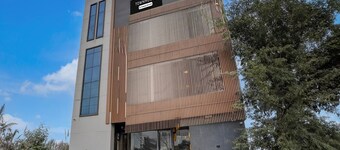 Townhouse Subharti University Meerut