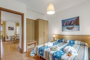 1 bedroom, free WiFi, bed sheets