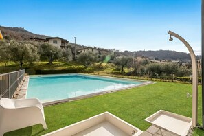 Pool - Residence La Perla Apartments (Monte Isola)