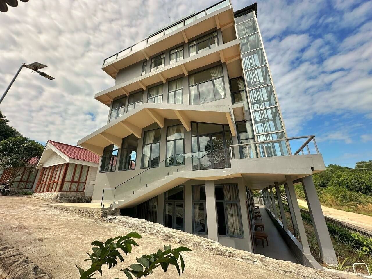 Fachada da propriedade