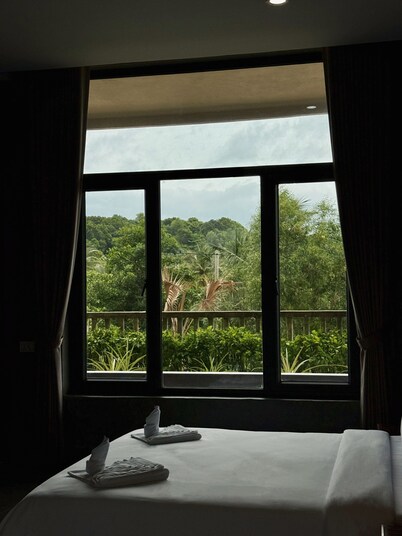 Alicia resort