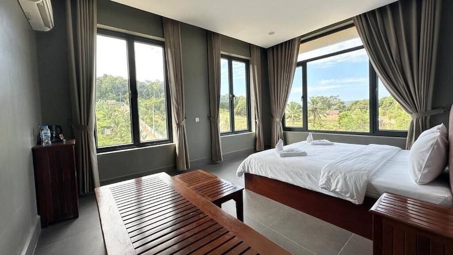 Alicia resort